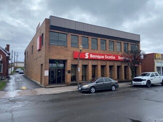 Plus de détails pour 102 Main St E, Hawkesbury, ON - Local commercial à vendre
