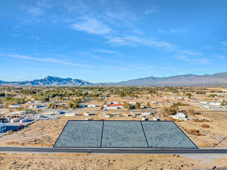 1140 W Charleston Park, Pahrump, NV à vendre - Photo de l’immeuble – Image 3 sur 48