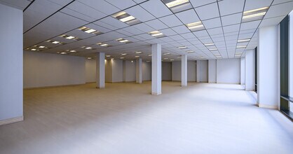 9712 65th Rd, Rego Park, NY à louer Photo intérieure– Image 2 sur 2