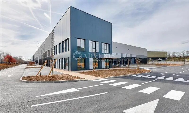 915 Avenue Louis Blériot, La Courneuve à louer - Photo de l’immeuble – Image 1 sur 11