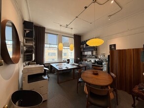 1 Union Sq W, New York, NY à louer Photo intérieure– Image 2 sur 2