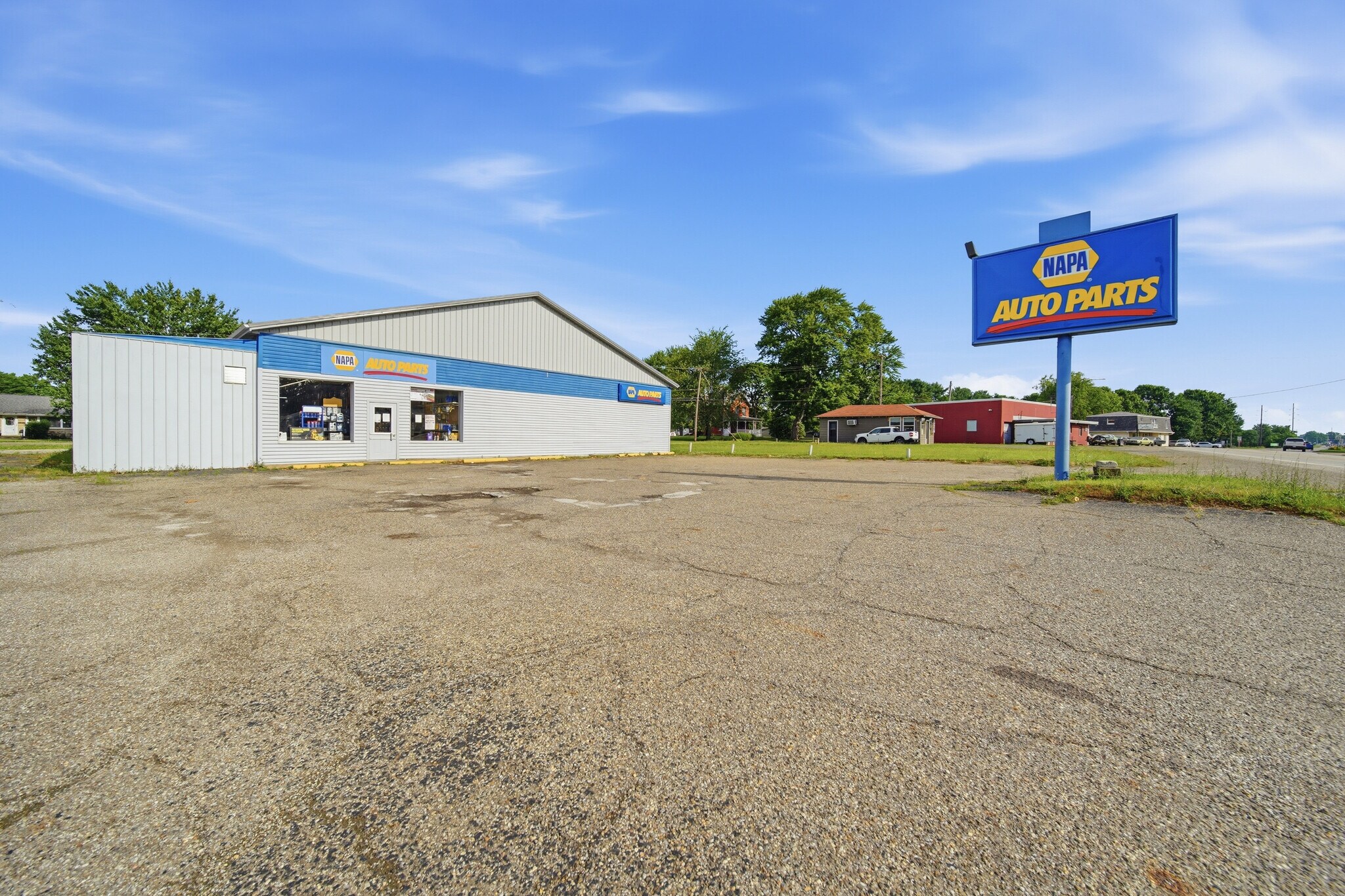 701 Main St N, Navarre, OH à vendre Photo de l’immeuble– Image 1 sur 9