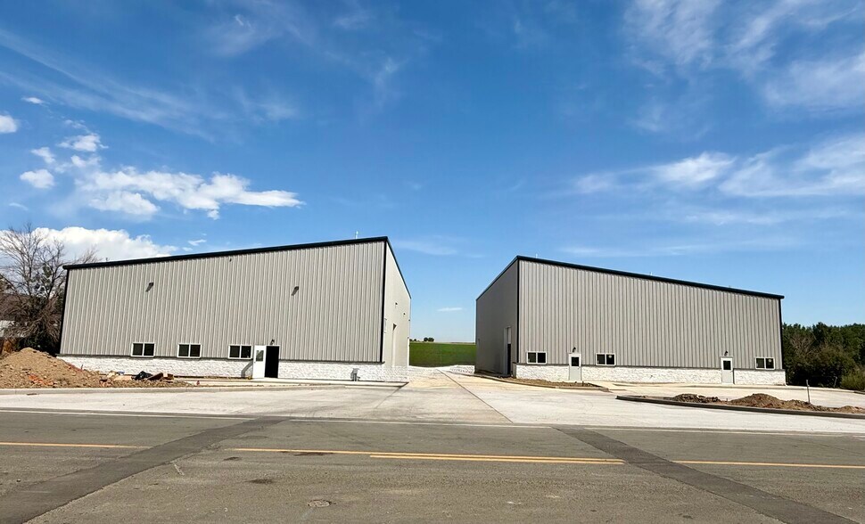 1767 Vista View Dr, Longmont, CO à vendre - Photo de l’immeuble – Image 2 sur 15