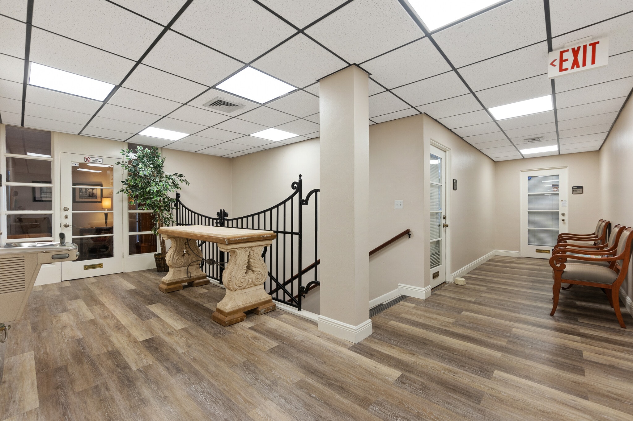 300 Colorado Ave, Stuart, FL à louer Photo intérieure– Image 1 sur 12