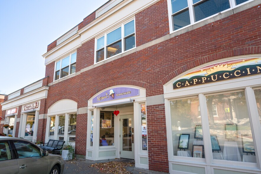 19 Main St, Hingham, MA à louer - Photo de l’immeuble – Image 2 sur 16