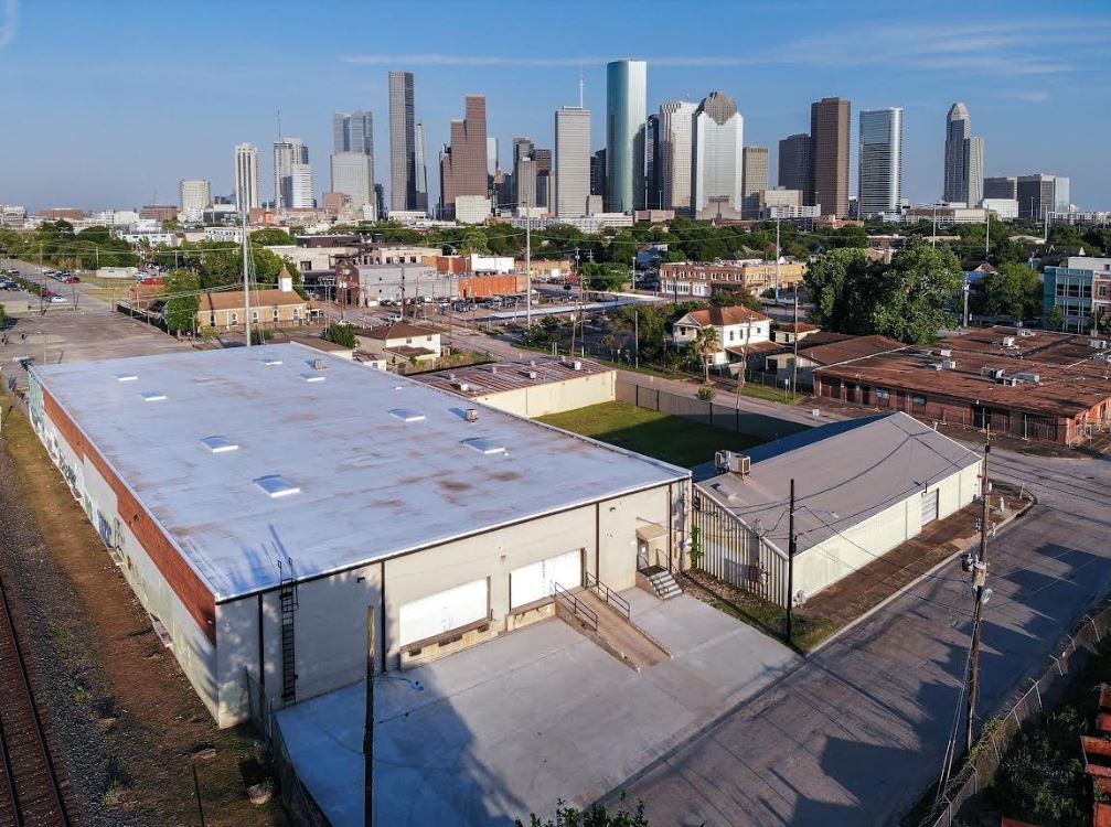1110 Henderson St, Houston, TX à louer Photo principale– Image 1 sur 9