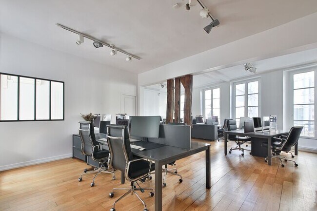 Plus de détails pour Bureau à louer