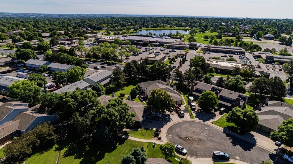 2166 35th Avenue Ct, Greeley, CO à vendre - Photo de l’immeuble – Image 3 sur 37