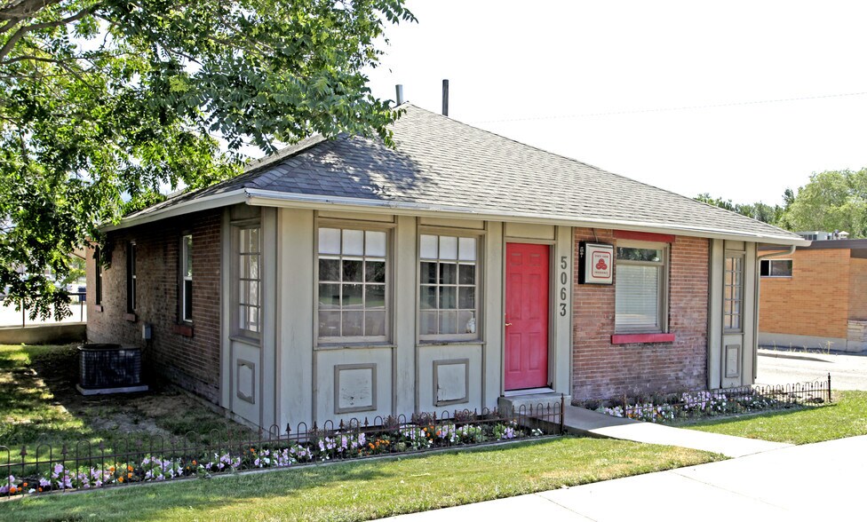 5063 S State St, Salt Lake City, UT à louer - Photo principale – Image 1 sur 6