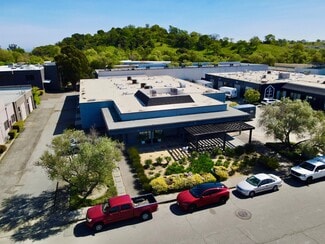 Plus de détails pour 9 Pamaron Way, Novato, CA - Industriel/Logistique à louer