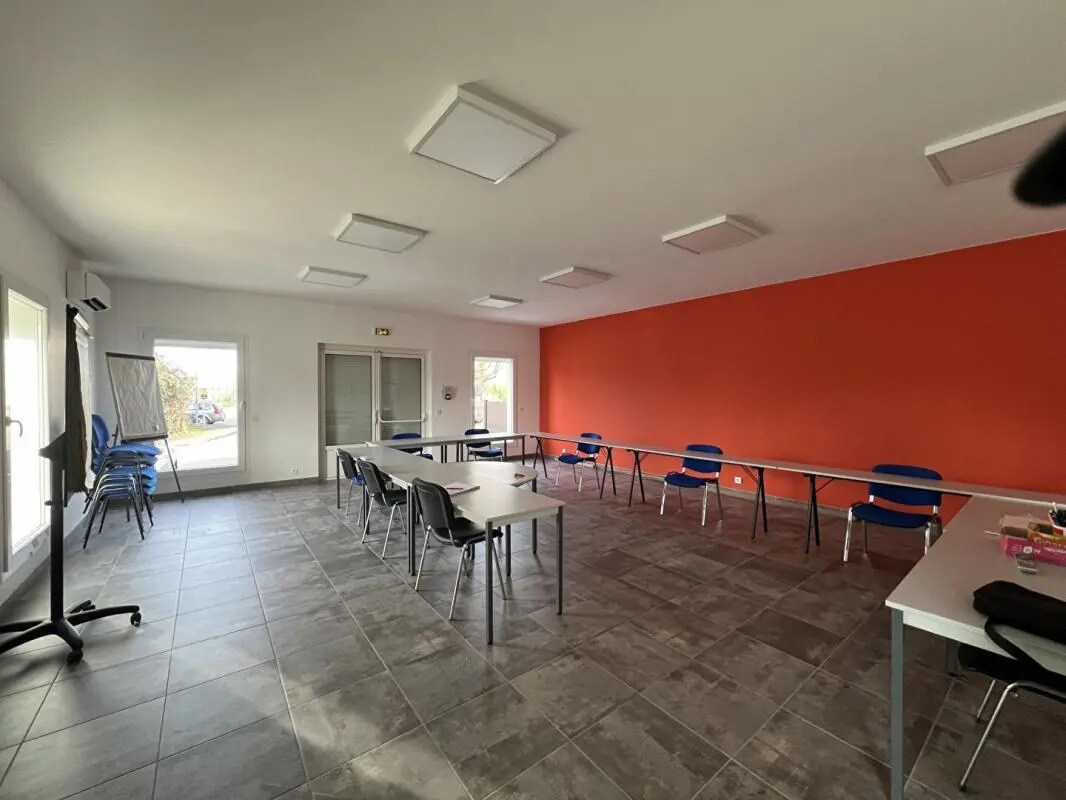 Bureau dans Salaise-sur-Sanne à louer Photo intérieure– Image 1 sur 4