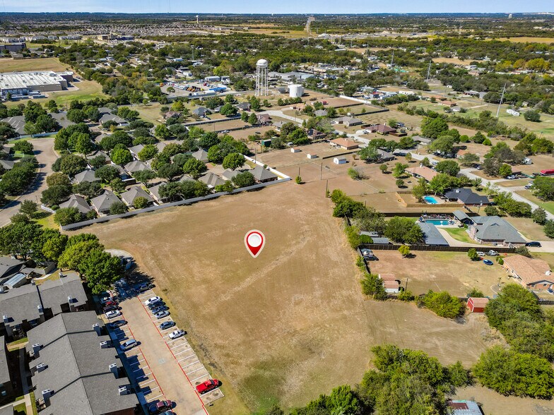 Sierra Grande St, Red Oak, TX à vendre - Photo de l’immeuble – Image 3 sur 5