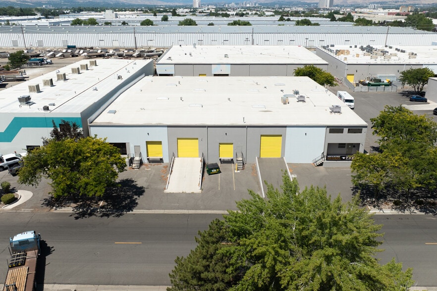 865 Deming Way, Sparks, NV à vendre - Photo de l’immeuble – Image 2 sur 2