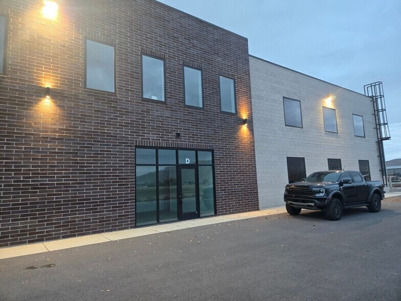 1548 American Way, Payson, UT à louer - Photo de l’immeuble – Image 3 sur 18