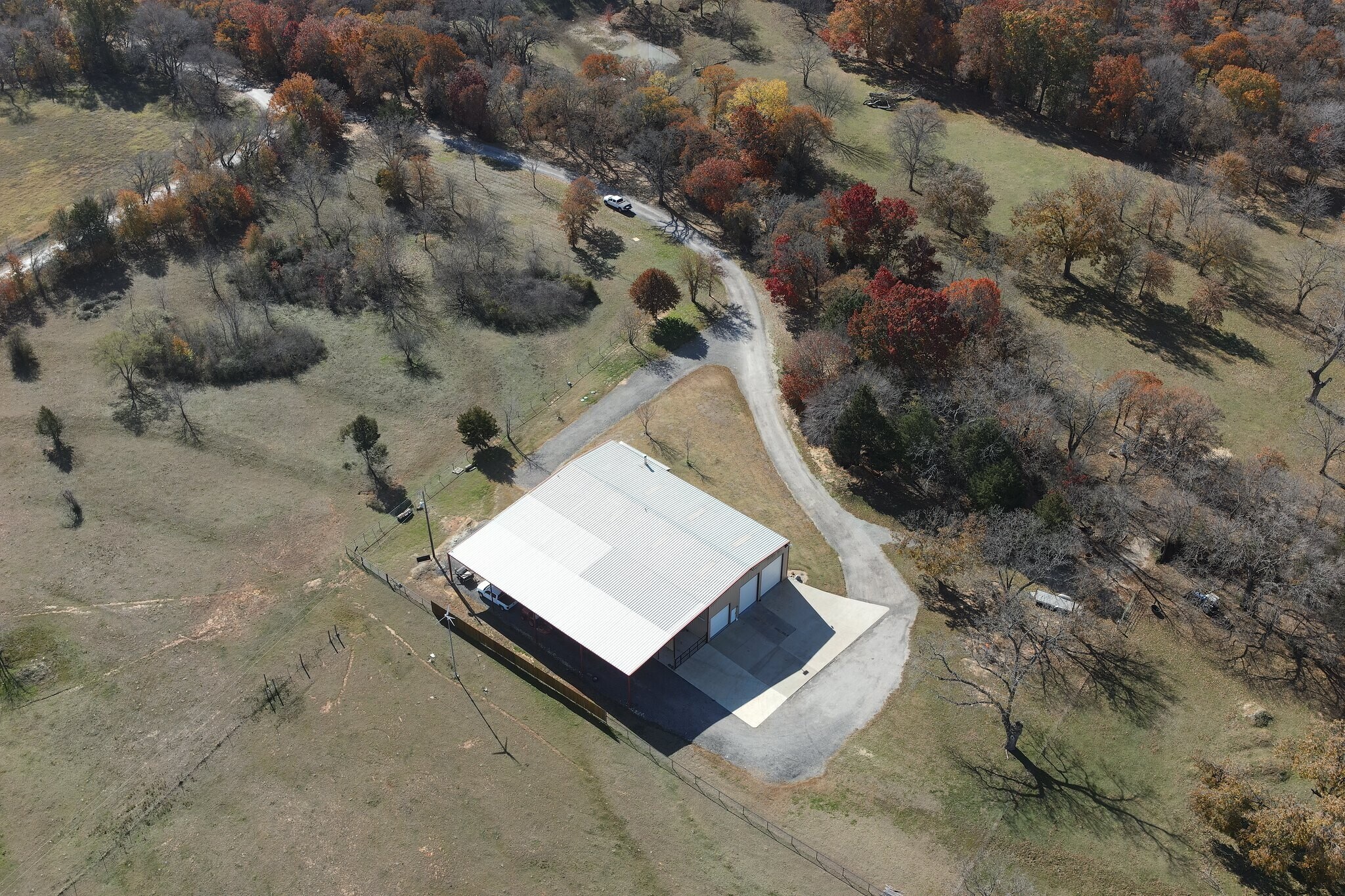 5350 County Road 406, Grandview, TX à louer Photo principale– Image 1 sur 12