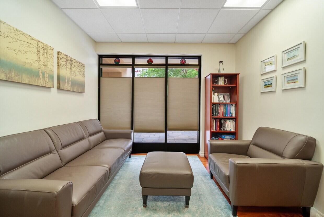 254 S De Lacey Ave, Pasadena, CA 91105 - Lot 254 S De Lacey -  - Photo intérieure - Image 1 of 6
