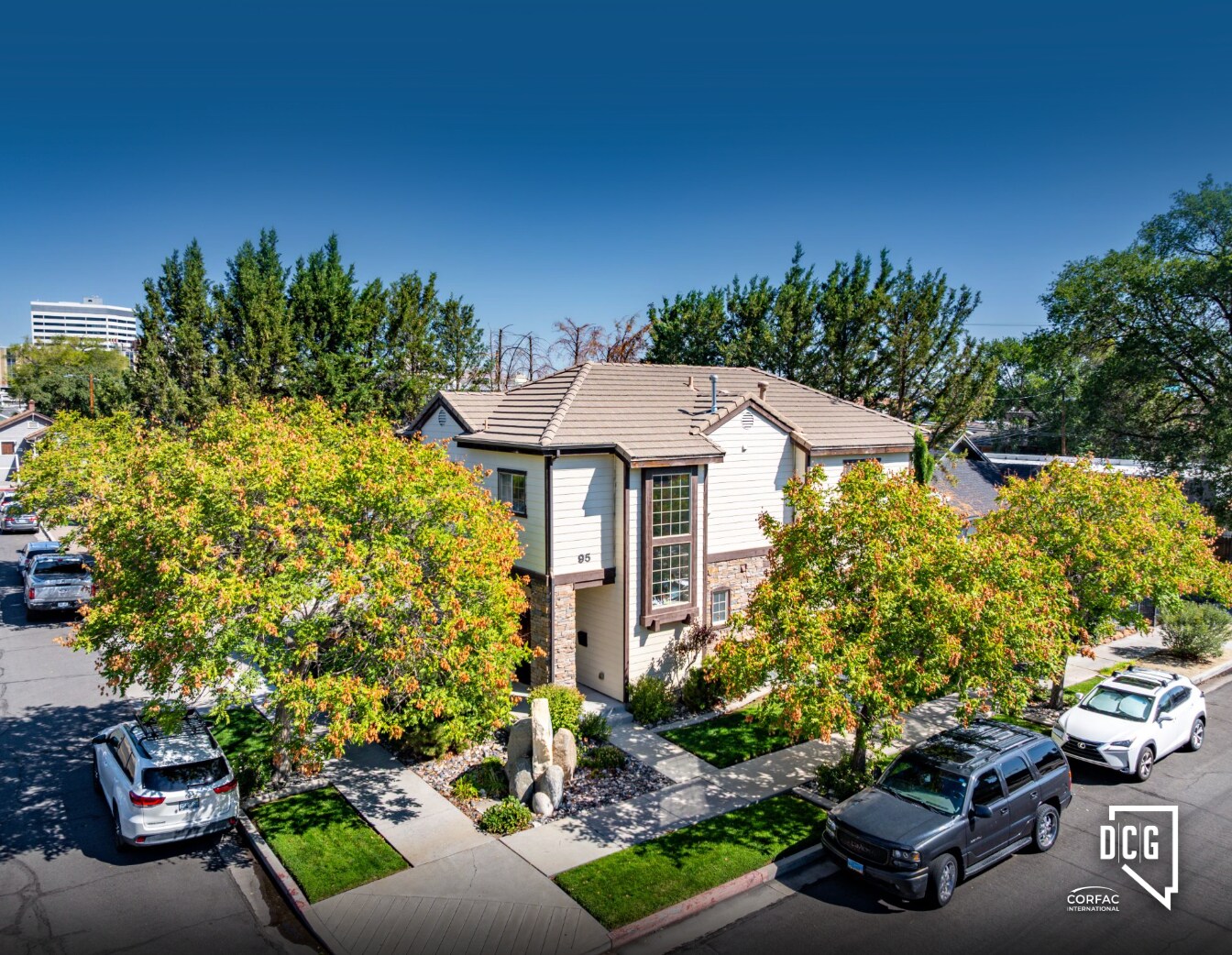 95 La Rue Ave, Reno, NV à vendre Photo de l’immeuble– Image 1 sur 8