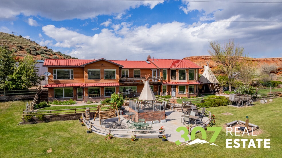 30 Nielson Trl, Cody, WY à vendre - Photo de l’immeuble – Image 2 sur 62