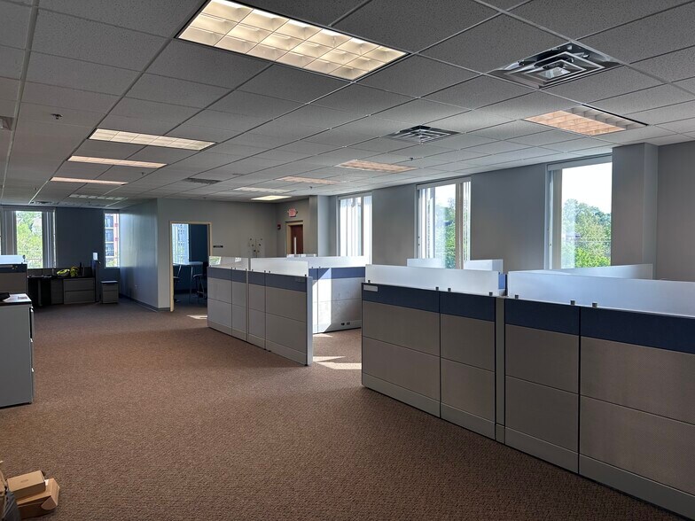 347 E Bridge St, Phoenixville, PA à louer - Photo de l’immeuble – Image 3 sur 14