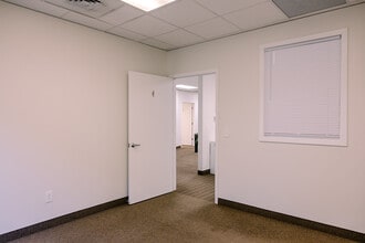 2101 Hennepin Ave, Minneapolis, MN à louer Photo intérieure– Image 2 sur 11