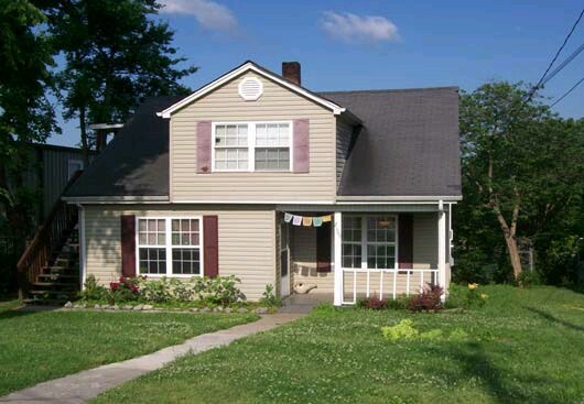 2105 Gladstone Ave, Nashville, TN à vendre - Photo principale – Image 1 sur 1