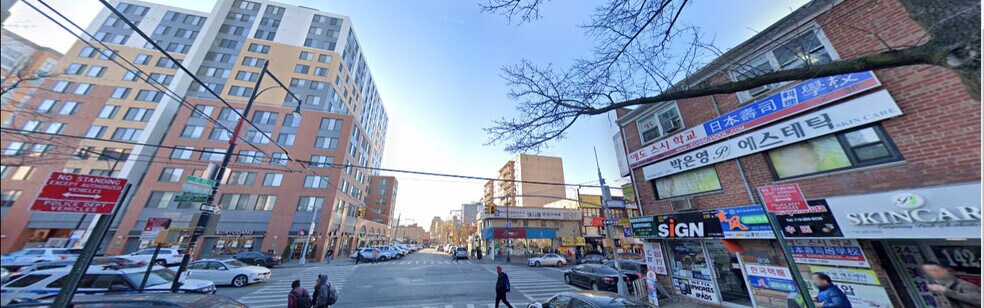14201 37th Ave, Flushing, NY à vendre - Autre – Image 1 sur 30