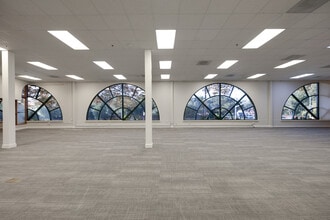 1705 El Camino Real, Palo Alto, CA à louer Photo intérieure– Image 2 sur 9