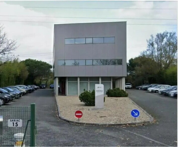 Bureau dans Floirac à louer - Photo de l’immeuble – Image 2 sur 8