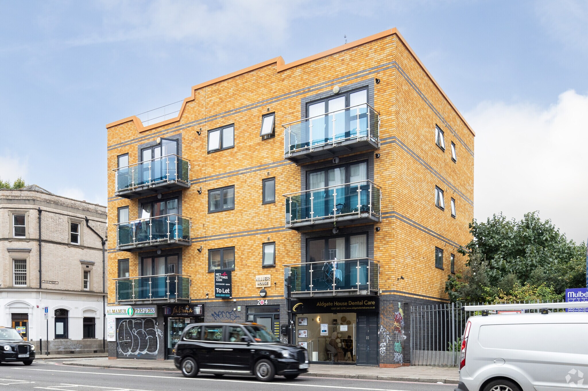 206 Commercial Road Rd, Londres à louer Photo principale– Image 1 sur 3