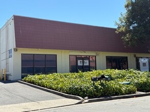 1330 Ross St, Petaluma, CA à louer Photo intérieure– Image 1 sur 9