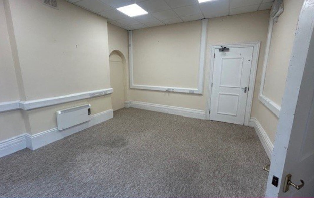 24 Liverpool Gdns, Worthing à louer Photo intérieure– Image 1 sur 2