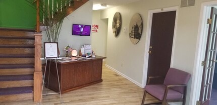 74 N Orange St, Xenia, OH à louer Hall d’entrée– Image 2 sur 5