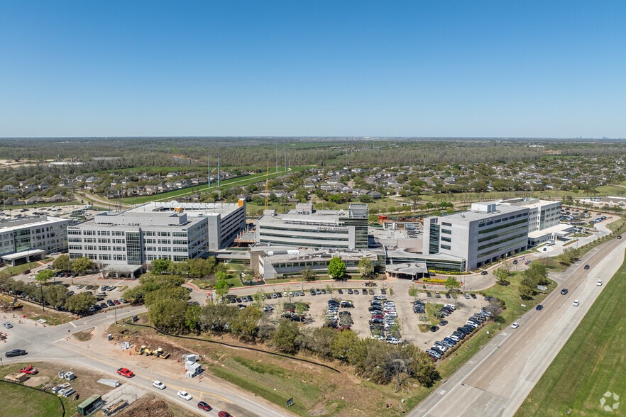 17402 W Grand Pky S, Sugar Land, TX à louer - Aérien – Image 3 sur 5
