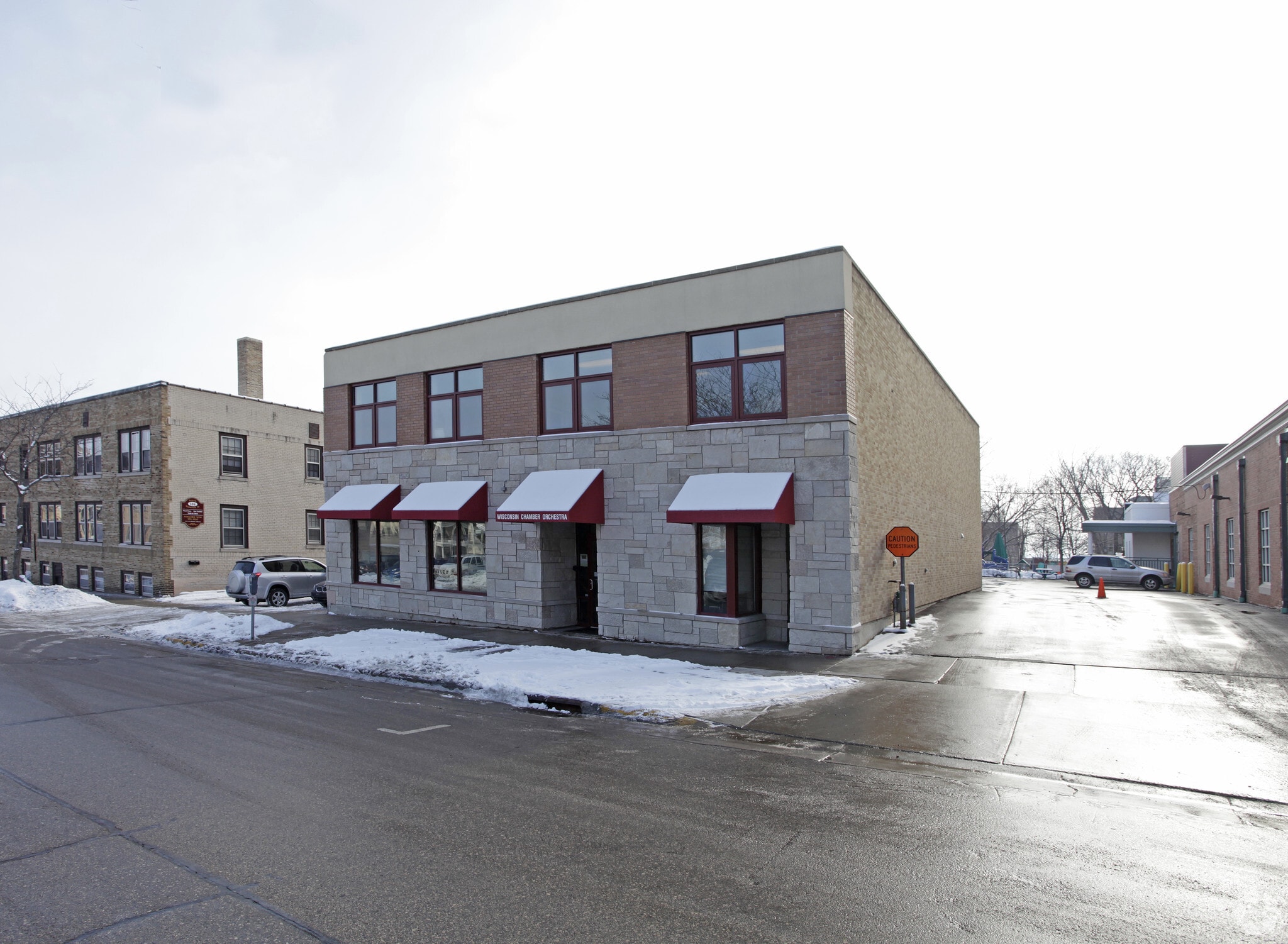 321 E Main St, Madison, WI à louer Photo principale– Image 1 sur 4