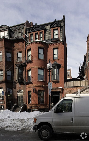 245 Newbury St, Boston, MA à vendre - Photo principale – Image 1 sur 3