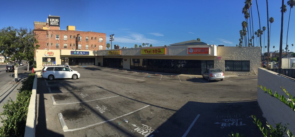 4051 W 3rd St, Los Angeles, CA à louer - Photo de l’immeuble – Image 2 sur 4