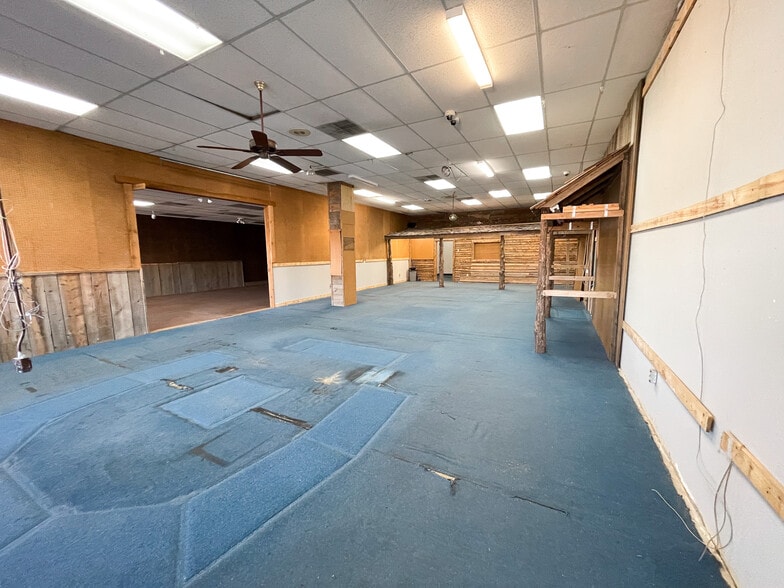6524- Slide Rd, Lubbock, TX à louer - Photo de l’immeuble – Image 3 sur 9