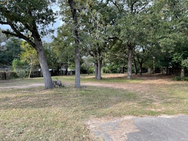301 W US-175 BUS, Athens, TX à vendre - Photo de l’immeuble – Image 1 sur 8
