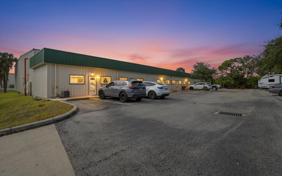 6600-6612 26th Ct E, Sarasota, FL à vendre Photo principale– Image 1 sur 19