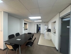 Amber Close, Tamworth à louer Photo intérieure– Image 2 sur 2