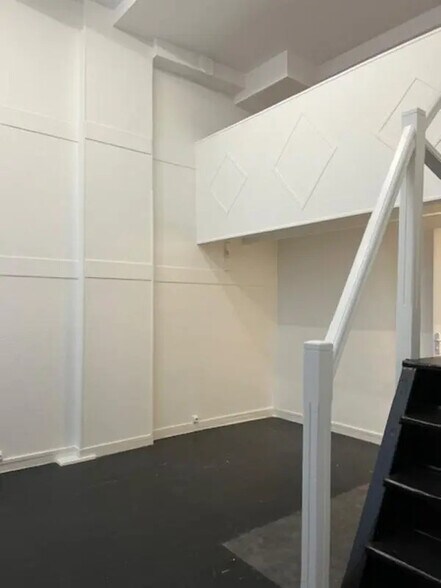 18 Rue De Tourtille, Paris à louer - Photo intérieure – Image 3 sur 5