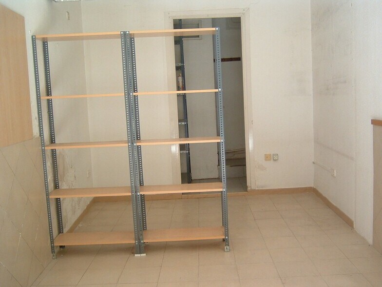 Local commercial dans Tortosa, Tarragona à vendre - Photo intérieure – Image 3 sur 3