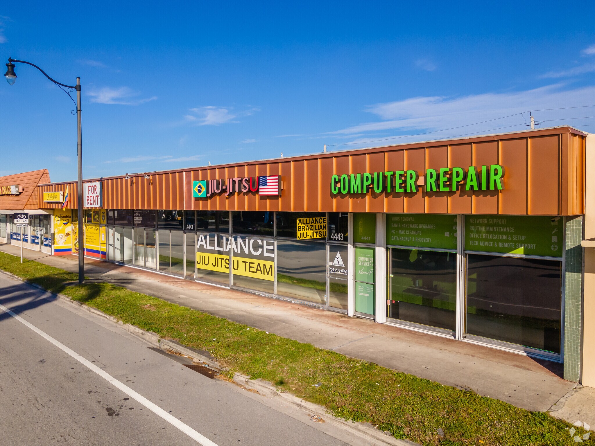 4441-4449 Hollywood Blvd, Hollywood, FL à vendre Photo principale– Image 1 sur 13