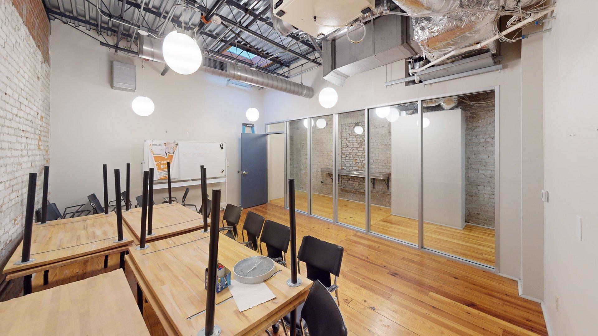 213 Fayetteville St, Raleigh, NC à louer Photo intérieure– Image 1 sur 14