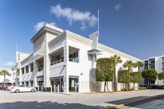 Plus de détails pour 4410 W 16th Ave, Hialeah, FL - Bureau/Local commercial, Médical à louer