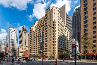 Plus de détails pour 902 2nd Ave, New York, NY - Local commercial à louer