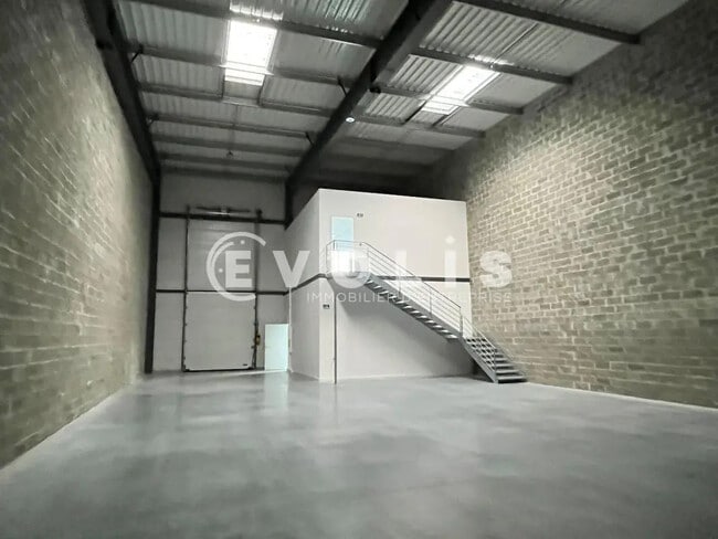 Plus de détails pour 5-8 Rue Suzanne Bernard, Mérignac - Différents types d’espaces à louer