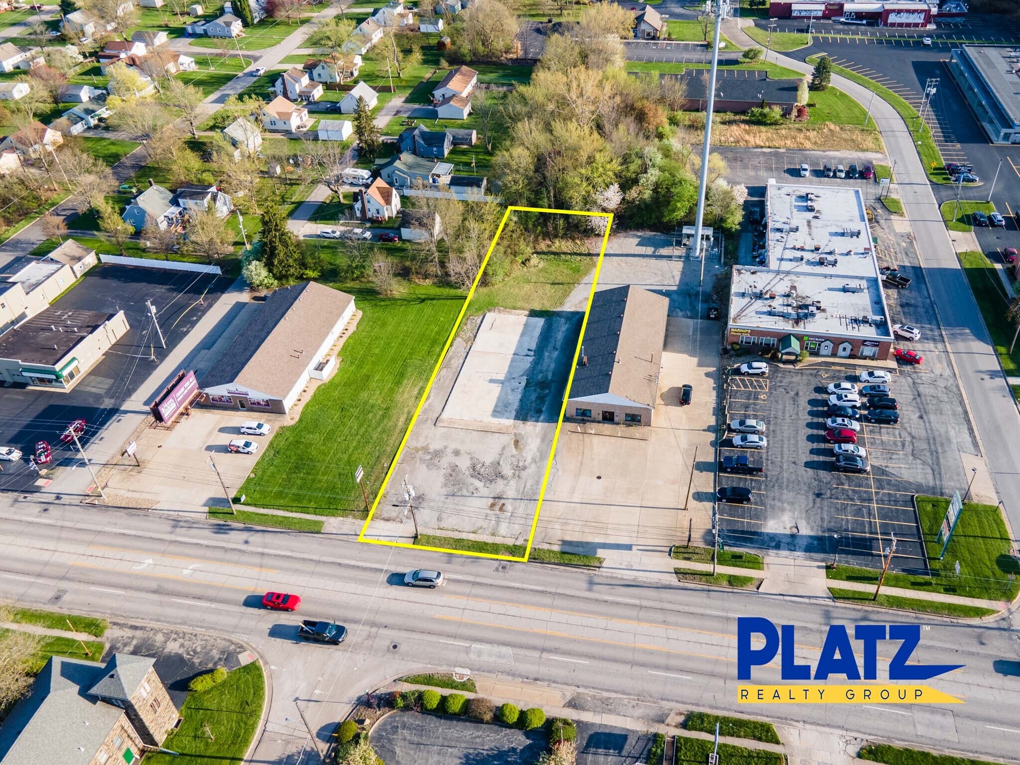 5407 Mahoning Ave, Austintown, OH à louer Photo de l’immeuble– Image 1 sur 9