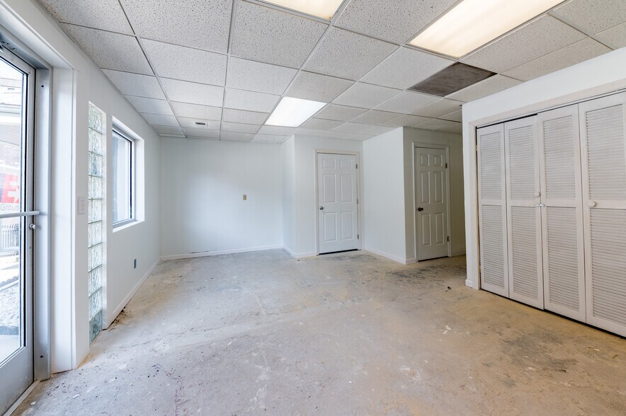 231 Walnut St, Morgantown, WV à vendre - Photo intérieure – Image 3 sur 14