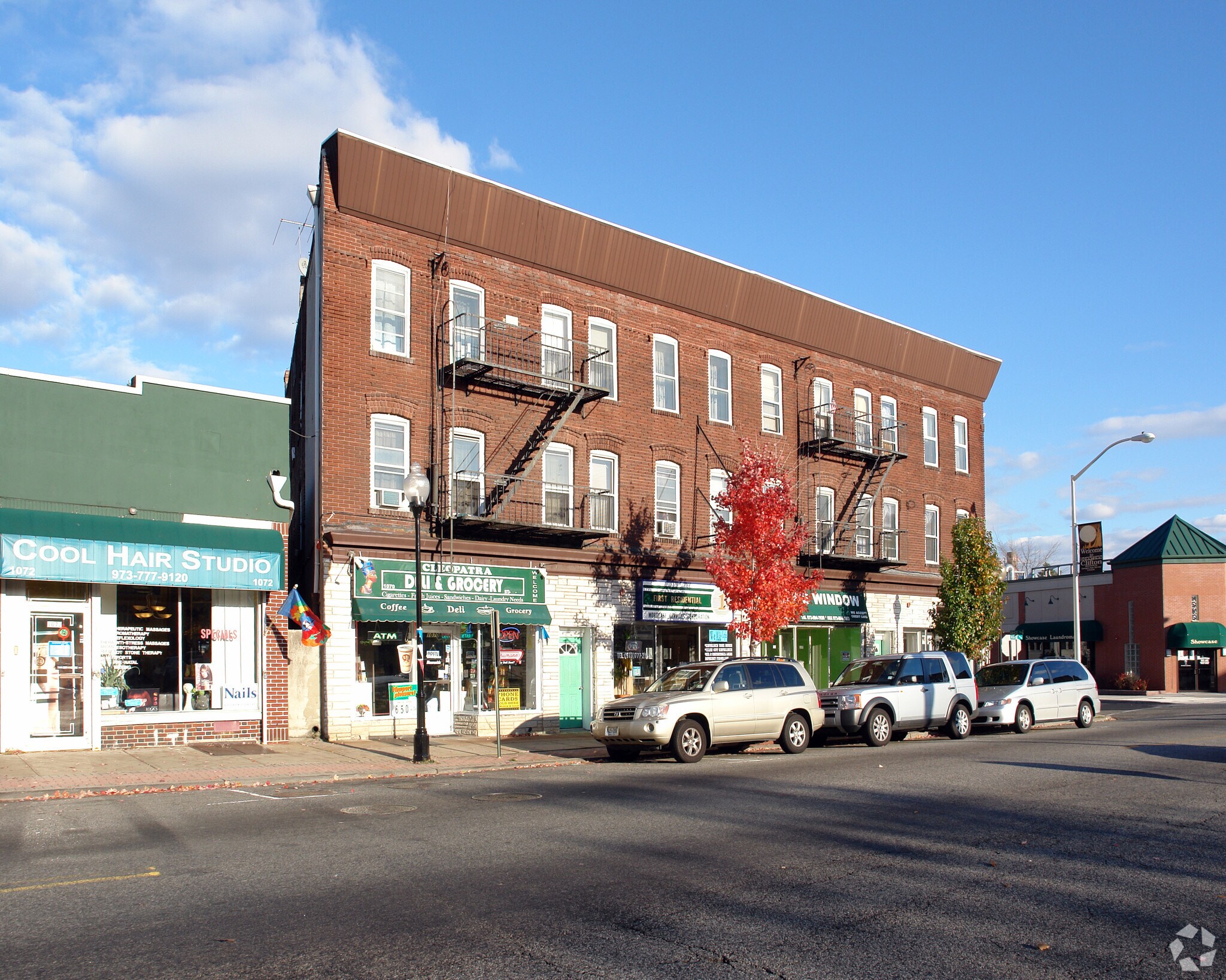 1070 Main Ave, Clifton, NJ à louer Photo de l’immeuble– Image 1 sur 12